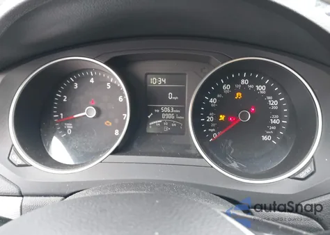 2017 Volkswagen Jetta S z USA, uszkodzony, nr VIN 3VW2B7AJ1HM281010